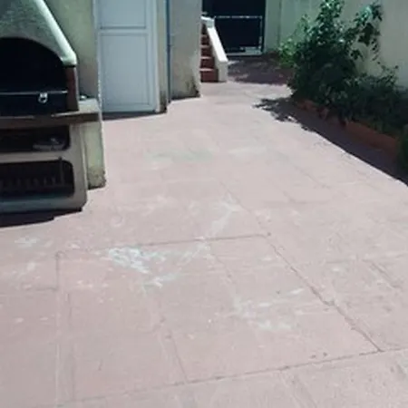 Maison Sur 3 Etages Avec Patio, Terrasse Avec Barbecue, 1 De Disponible Au 1er Etage Fresnes (Val-de-Marne)